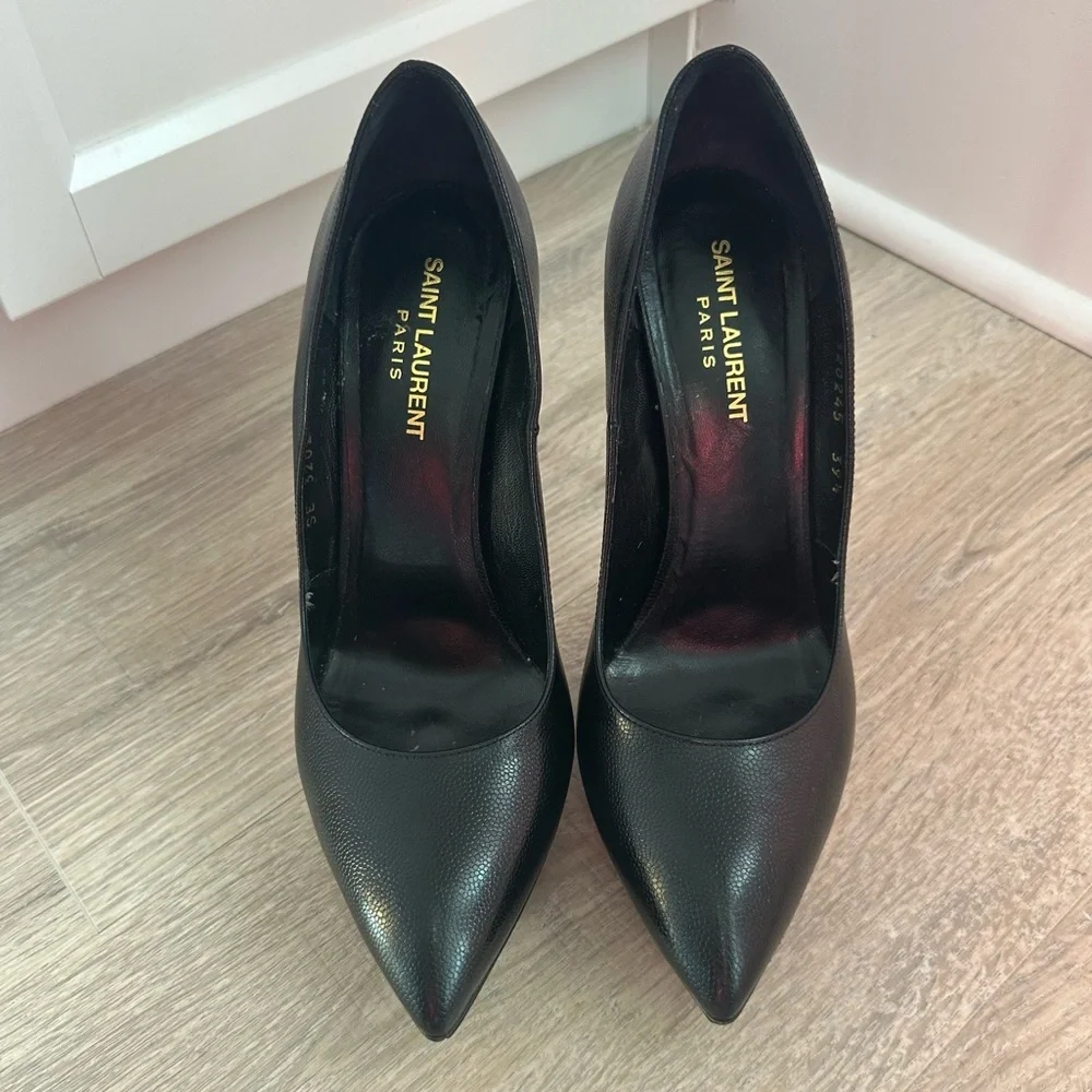 Saint Laurent black leather pointed toe high heels - Picture 7 of 8